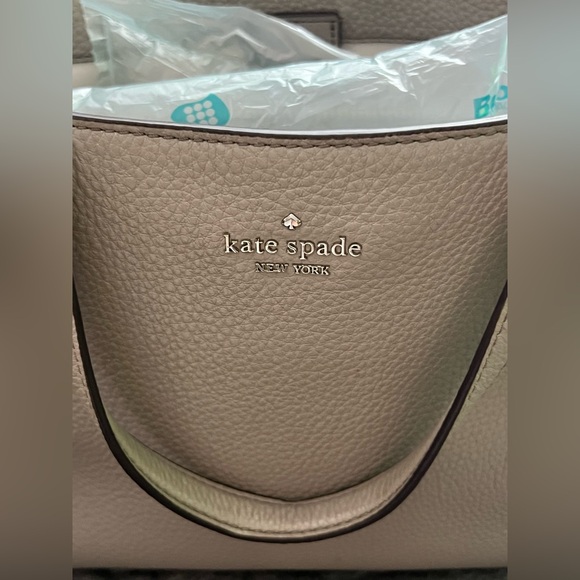 Kate Spade ♠️ Jackson, Medium Triple Compartment Satchel Crossbody Bag - Picture 3 of 12